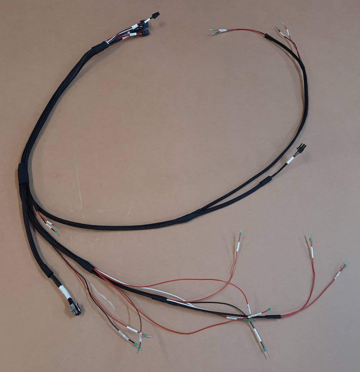 Acheter des faisceaux électriques sur-mesure pour électricien sur Toulouse et alentour avec livraison