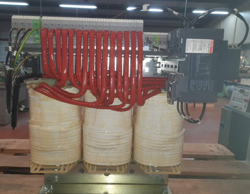 Trouver un fabricant français expérimenté pour la production d’un transfo tri sur mesure pour les industriels à Périgueux et sa région.