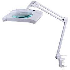 Acheter des lampes loupe à led avec un petit prix chez un détaillant français pour les industriels de Bordeaux et ses environs